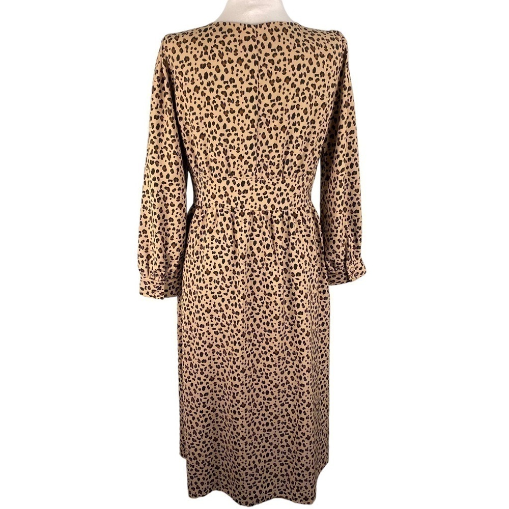 J Crew Button Down A Line Midi Dress in Leopard Print - Picture 5 of 11